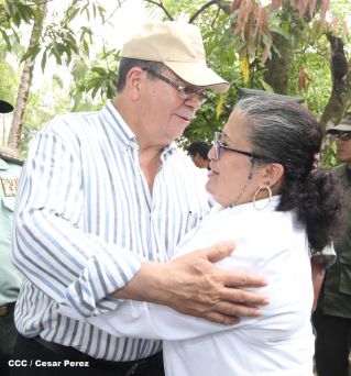 Brigada Humanitaria del USNS Confort atiende a comunidades del Caribe