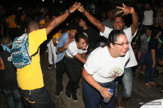 Finalizan Fiestas de Mayo Ya con baile del Tululu