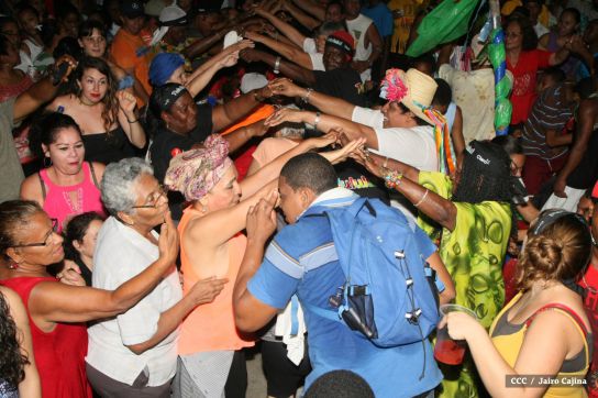 Finalizan Fiestas de Mayo Ya con baile del Tululu