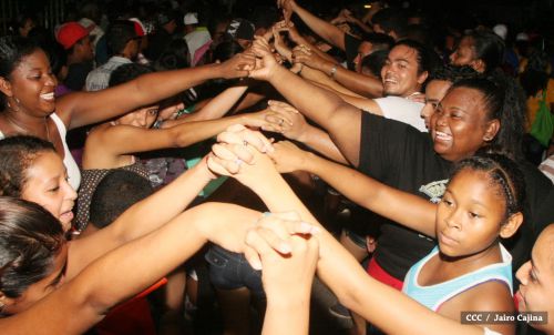 Finalizan Fiestas de Mayo Ya con baile del Tululu