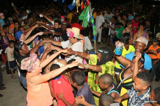 Finalizan Fiestas de Mayo Ya con baile del Tululu