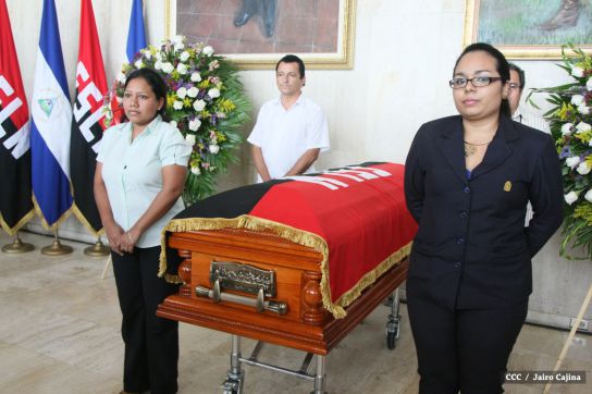 Nicaragua le rinde homenaje a la compañera María Elena Guerra