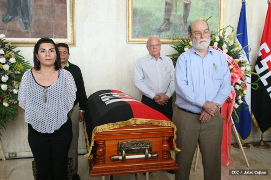 Nicaragua le rinde homenaje a la compañera María Elena Guerra