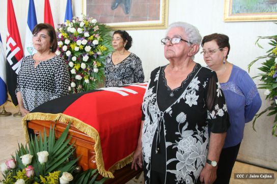 Nicaragua le rinde homenaje a la compañera María Elena Guerra