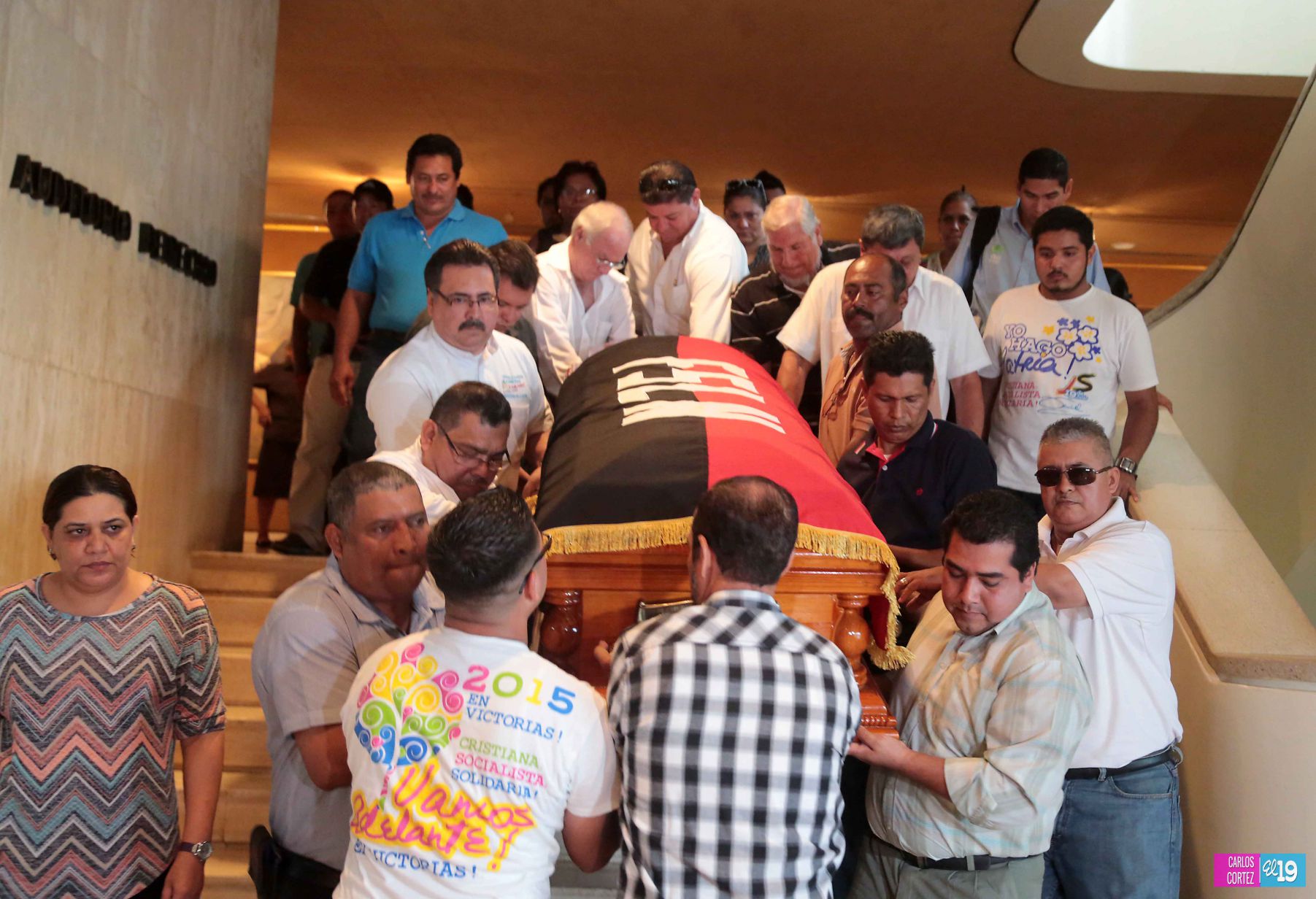 Nicaragua le rinde homenaje a la compañera María Elena Guerra