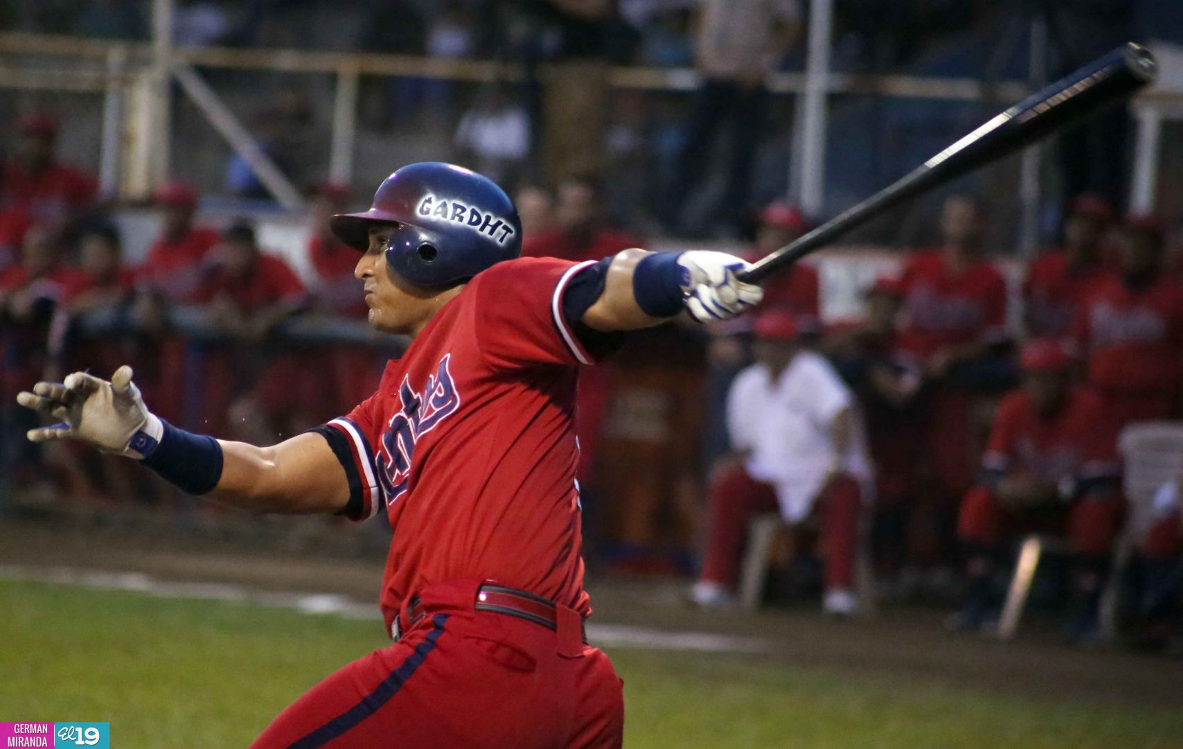 Leones eliminan a los Dantos y pasan a la final del Pomares