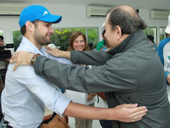 Daniel sostiene encuentro con presidente ISA, Fernando Aguerre