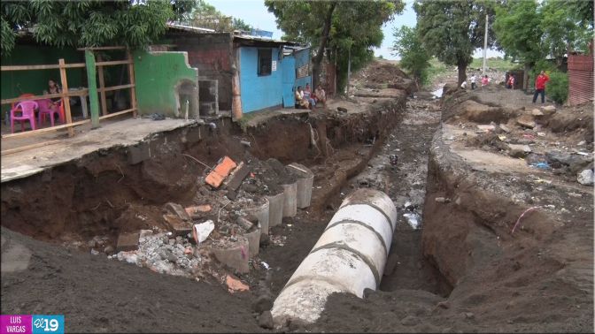 Continúan traslados de familias a albergues