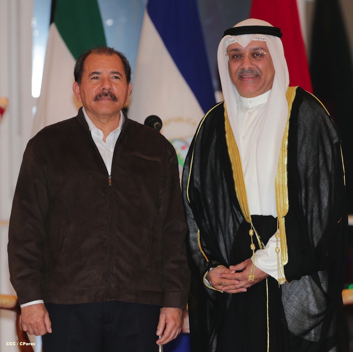 Presidente Daniel recibe cartas credenciales