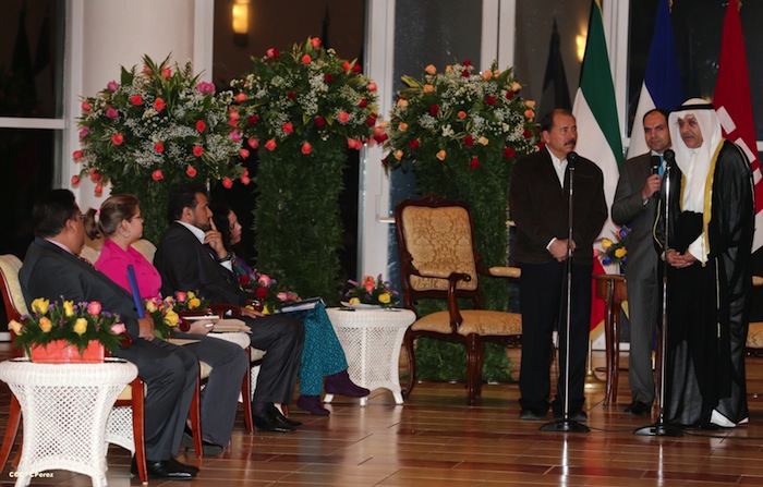 Presidente Daniel recibe cartas credenciales