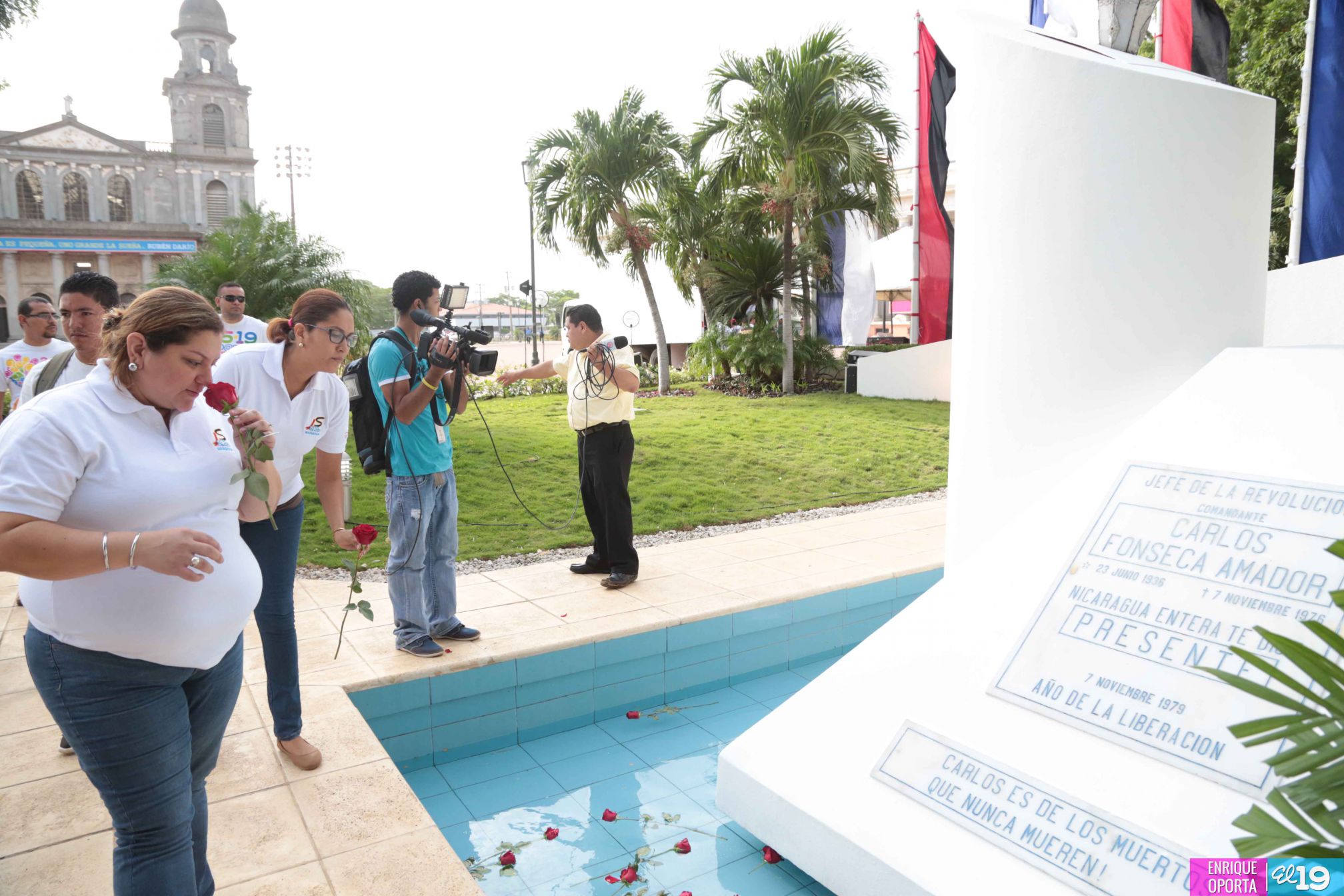 Rinden homenaje al Comandante Carlos Fonseca Amador en su 79 Aniversario de su Natalicio