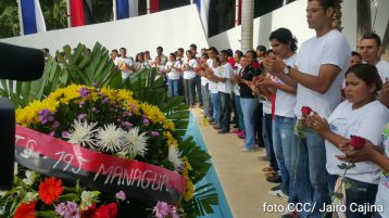 Rinden homenaje al Comandante Carlos Fonseca Amador en su 79 Aniversario de su Natalicio