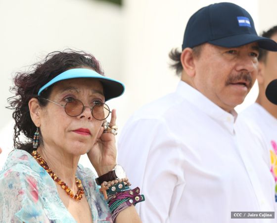 Daniel y Rosario conmemoran 79 aniversario del natalicio del Comandante Carlos Fonseca