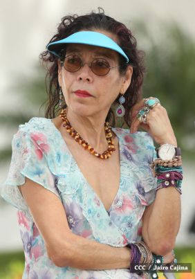 Daniel y Rosario conmemoran 79 aniversario del natalicio del Comandante Carlos Fonseca