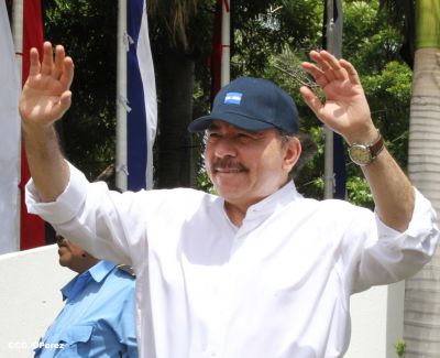 Daniel y Rosario conmemoran 79 aniversario del natalicio del Comandante Carlos Fonseca