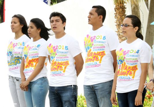 Daniel y Rosario conmemoran 79 aniversario del natalicio del Comandante Carlos Fonseca