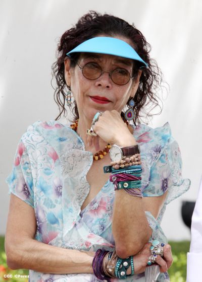 Daniel y Rosario conmemoran 79 aniversario del natalicio del Comandante Carlos Fonseca