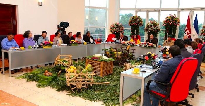 Presidente Daniel presenta Plan de Producción, Consumo y Exportación 2013