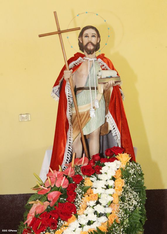 Cardenal Brenes celebra a San Juan Bautista