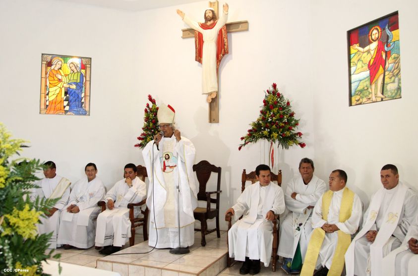 Cardenal Brenes celebra a San Juan Bautista