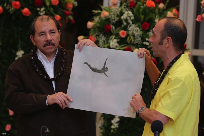 Comandante Daniel se reúne con Presidente del ISA, Fernando Aguerre