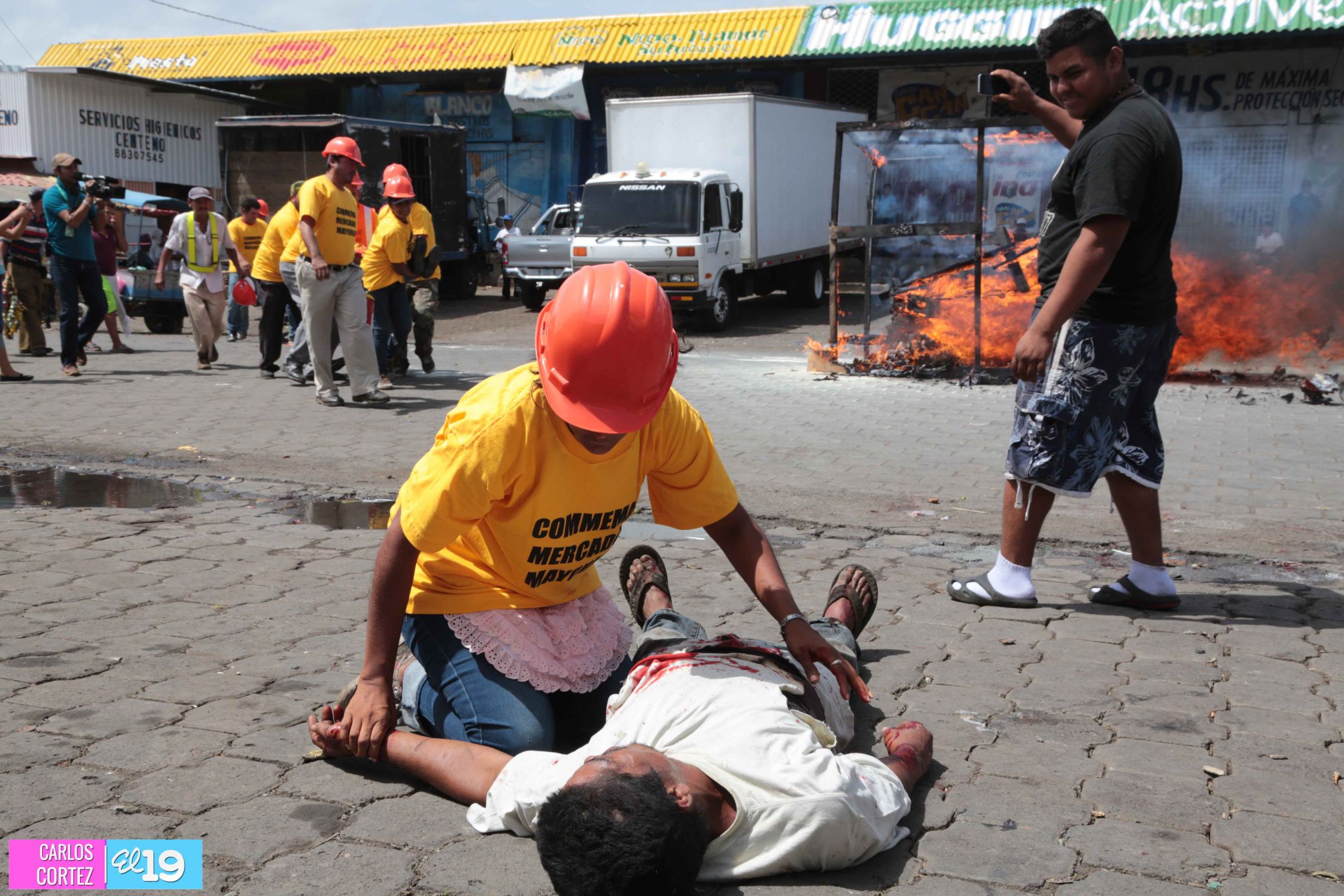 Comerciantes del mercado Mayoreo participan en el Segundo Simulacro Nacional