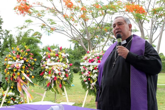 Nicaragua rinde homenaje a Alexis Argüello a seis años de su partida física
