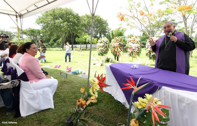 Nicaragua rinde homenaje a Alexis Argüello a seis años de su partida física