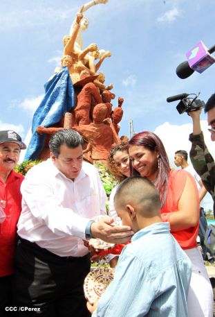 Nicaragua rinde homenaje a Alexis Argüello a seis años de su partida física