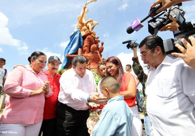 Nicaragua rinde homenaje a Alexis Argüello a seis años de su partida física