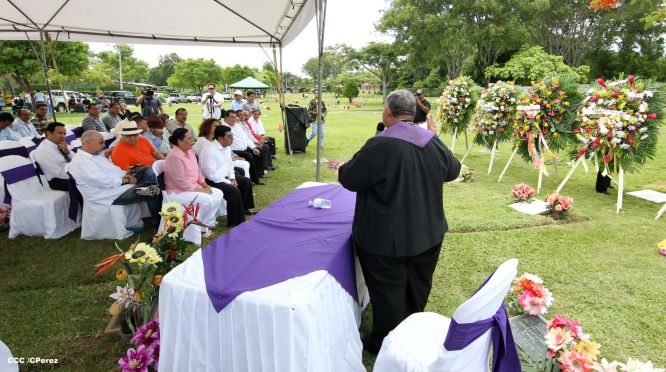 Nicaragua rinde homenaje a Alexis Argüello a seis años de su partida física