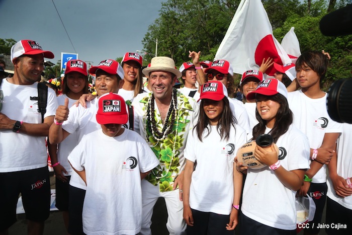 Inauguración del Campeonato Internacional Junior de Surf 2013