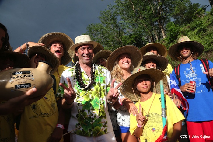 Inauguración del Campeonato Internacional Junior de Surf 2013