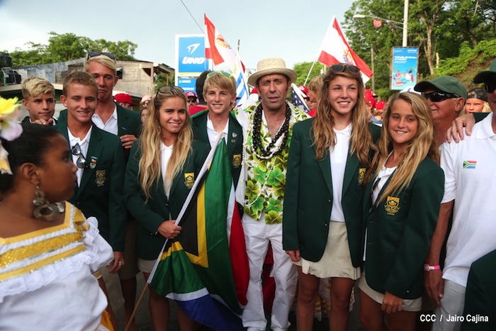 Inauguración del Campeonato Internacional Junior de Surf 2013