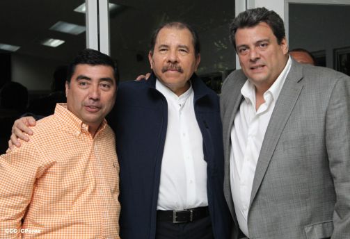 Presidente Daniel se reúne con presidente del CMB, Mauricio Sulaimán