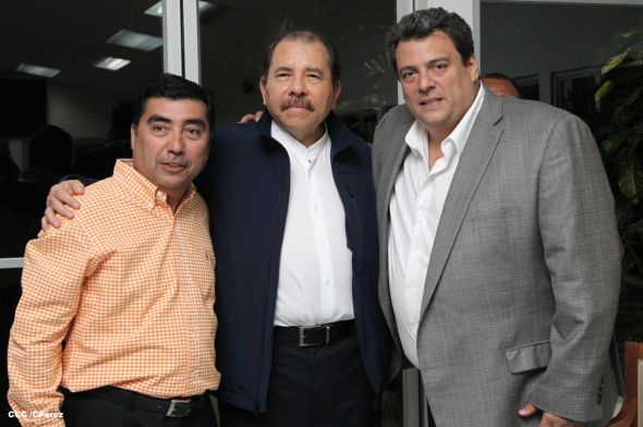 Presidente Daniel se reúne con presidente del CMB, Mauricio Sulaimán