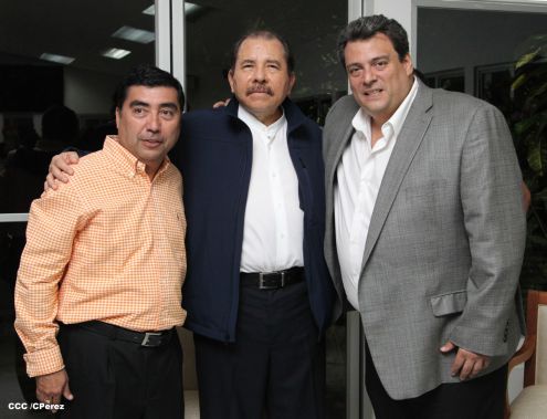 Presidente Daniel se reúne con presidente del CMB, Mauricio Sulaimán