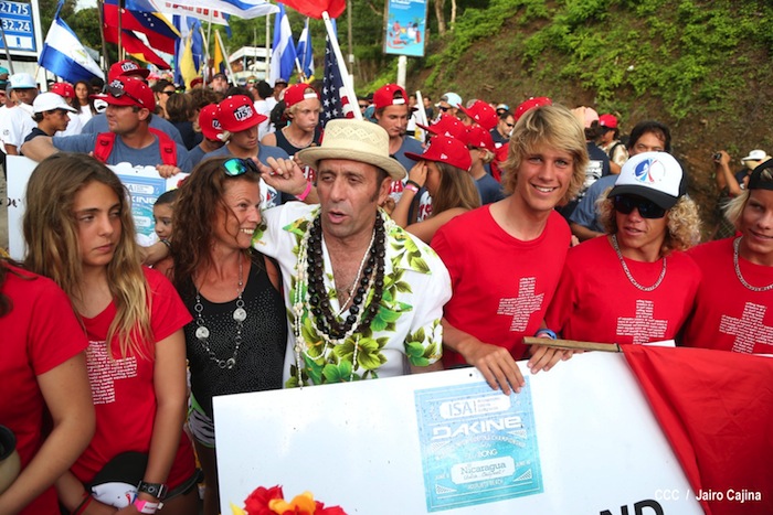 Inauguración del Campeonato Internacional Junior de Surf 2013