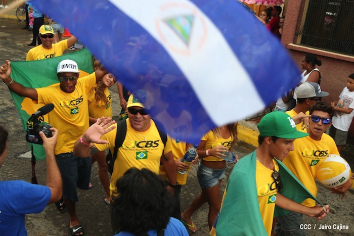Inauguración del Campeonato Internacional Junior de Surf 2013