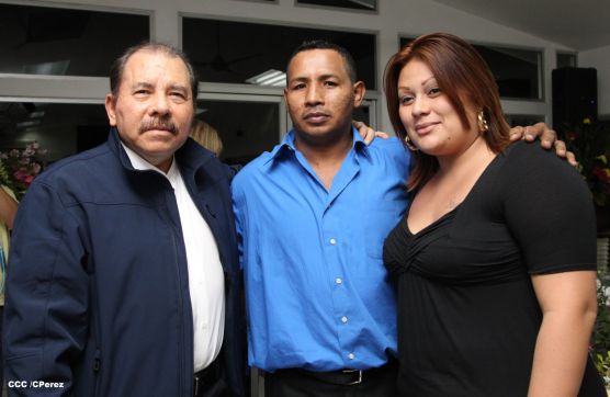 Presidente Daniel se reúne con presidente del CMB, Mauricio Sulaimán