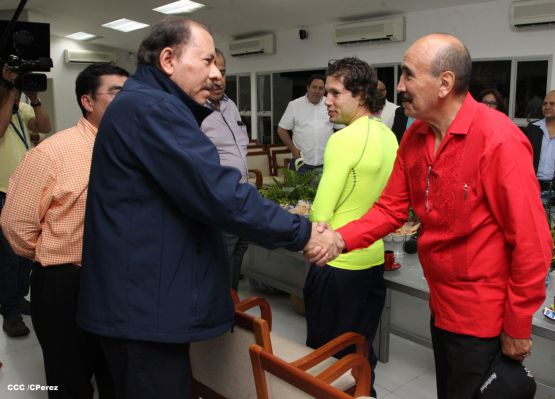 Presidente Daniel se reúne con presidente del CMB, Mauricio Sulaimán