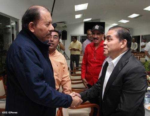 Presidente Daniel se reúne con presidente del CMB, Mauricio Sulaimán