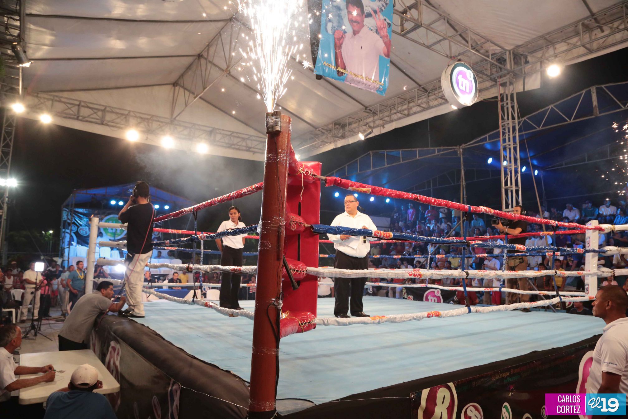 Velada boxística en homenaje al tricampeón Alexis Argüello