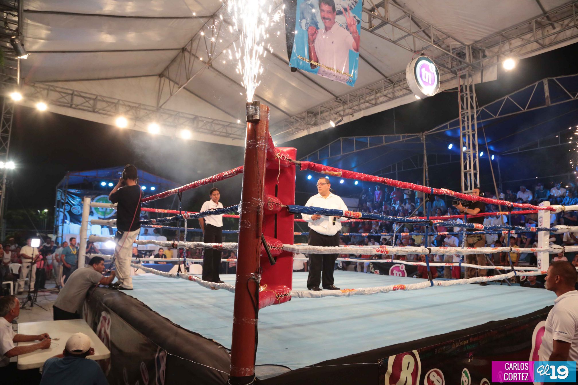 Velada boxística en homenaje al tricampeón Alexis Argüello