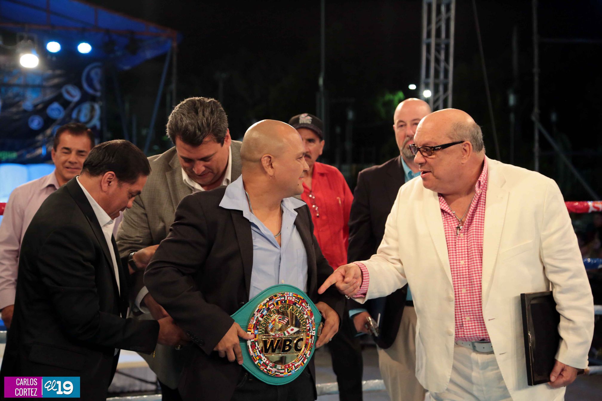 Velada boxística en homenaje al tricampeón Alexis Argüello