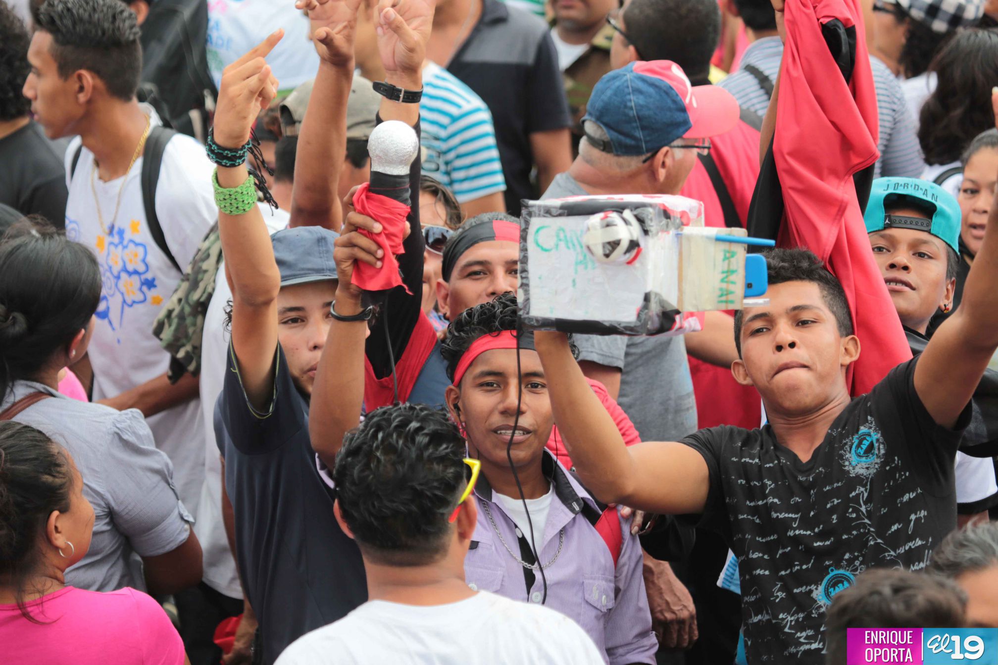 Familia Sandinista participa en el Repliegue Táctico hacia Masaya