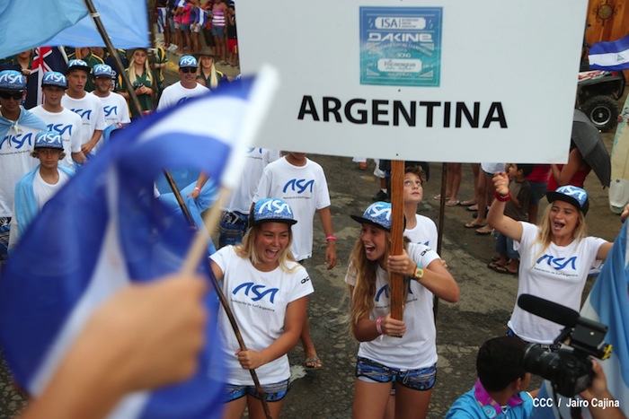 Inauguración del Campeonato Internacional Junior de Surf 2013