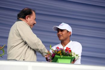 Daniel, Rosario y la Familia Sandinista reeditan el Repliegue Táctico a Masaya