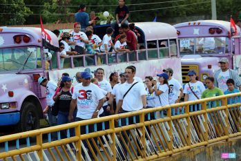 Daniel, Rosario y la Familia Sandinista reeditan el Repliegue Táctico a Masaya