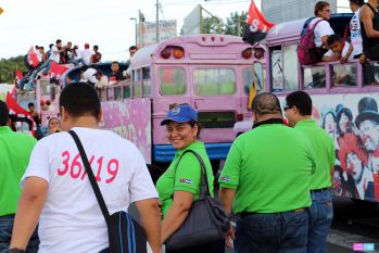 Daniel, Rosario y la Familia Sandinista reeditan el Repliegue Táctico a Masaya